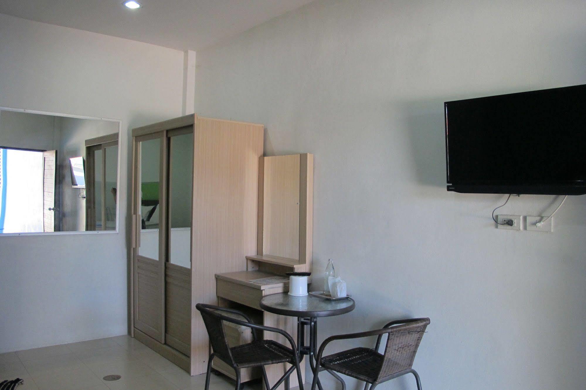 Tongmai Resort Surat Thani Exterior photo